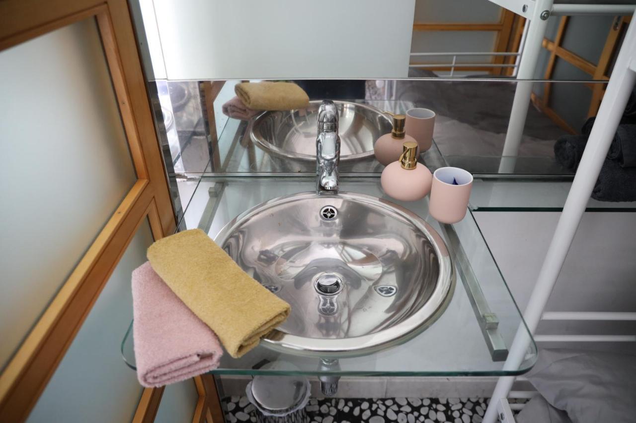 Hostel Hospitality House - H H H 卢布尔雅那 外观 照片