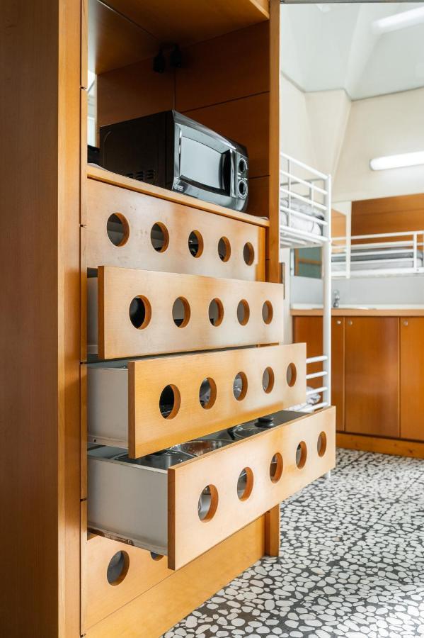 Hostel Hospitality House - H H H 卢布尔雅那 外观 照片