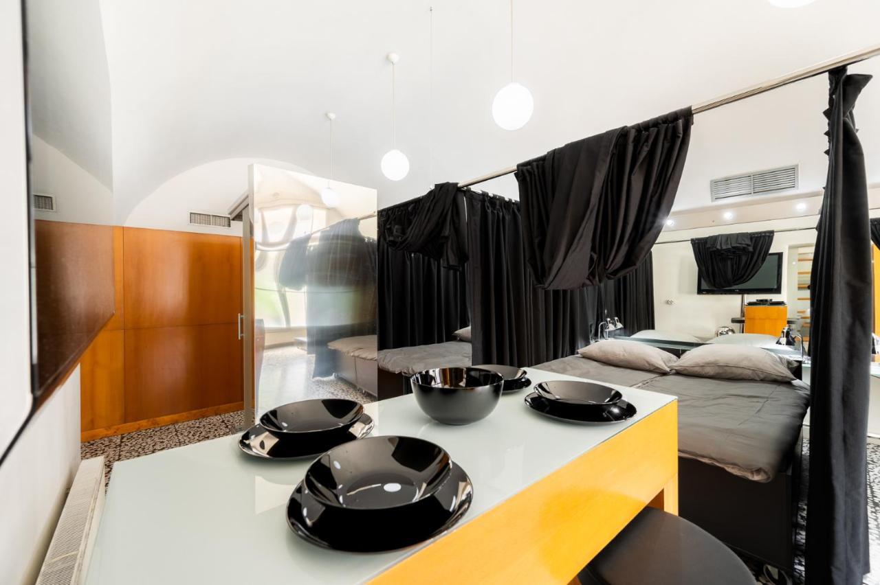 Hostel Hospitality House - H H H 卢布尔雅那 外观 照片